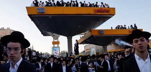 Israel: Hunderttausende Ultra-Orthodoxe protestieren gegen Wehrpflicht in Jerusalem – ein Junge stirbt