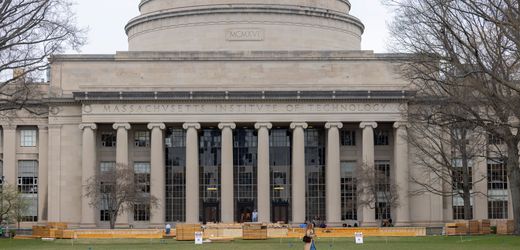 MIT: US-Eliteuni widersetzt sich Plänen von Donald Trump