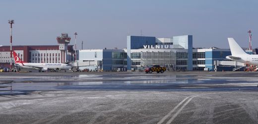 Litauen: Ballons legen Flughafen in Vilnius lahm – Hinweise auf Schmuggler