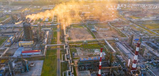 Russland: Kreml meldet erneut Brand in Ölraffinerie