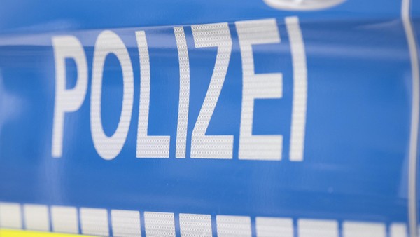 Exhibitionist verfolgt 24-jährige Frau nachmittags in Velbert