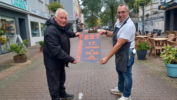 Laternenfest in Velbert: Mit Grünkohl, Crêpes und viel Musik