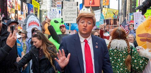 Donald Trump: Massenproteste gegen US-Präsidenten – seine Reaktion zeigt, wie begründet das ist