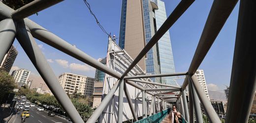 Iran: Bedeutende iranische Privatbank Ayandeh ist pleite