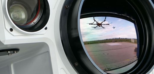 Drohnen über Schleswig-Holstein: Daniel Günther fordert effektive und funktionierende Drohnenabwehr – Russland Schattenflotte unter Verdacht