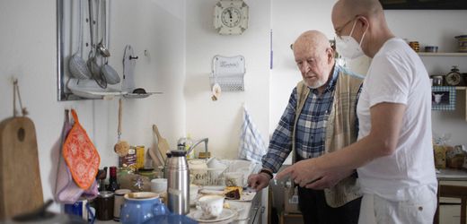 Pflege: Idee von Pflegevollversicherung laut Umfrage beliebt