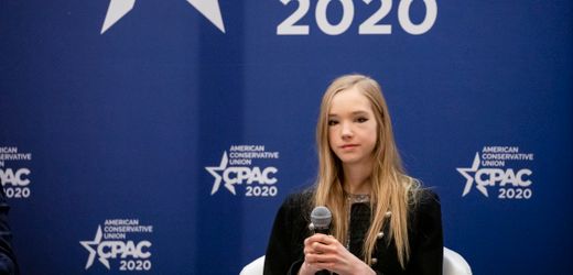 Naomi Seibt: AfD-nahe Influencerin beantragt offenbar Asyl in den USA