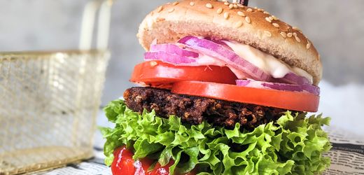 Veggie-Burger-Verbot: Europaparlament serviert vegane Burger trotz Namensstreit