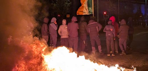 Irland: Gewaltsame Ausschreitungen vor Asylunterkunft in Saggart