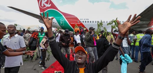 Kenia: Chaos nach Tod von Raila Odinga – Flughafen von Nairobi überrannt