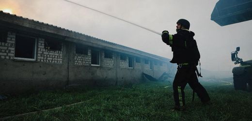 Ukraine-Krieg: Russland greift mit Hunderten Drohnen und Dutzenden Raketen an
