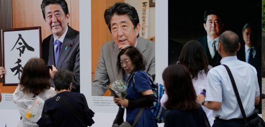 Japan: Attentäter von Ex-Premier Shinzo Abe bekennt sich schuldig