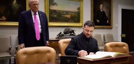 Donald Trump soll Wolodymyr Selenskyj zu Gebietsabtretungen an Russland gedrängt haben