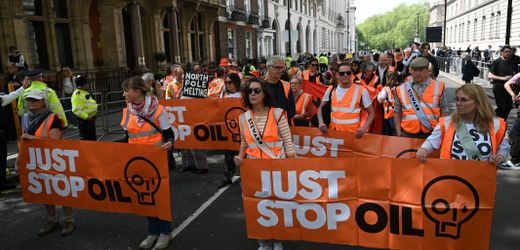 Taylor Swift: Privatjets vor Konzert in London besprüht – Bewährungsstrafen für Klimaaktivistinnen