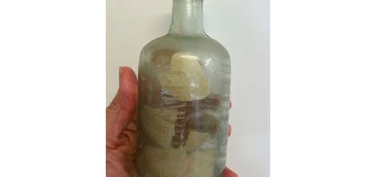 Australien: Familie findet Flaschenpost eines Soldaten von 1916 am Strand