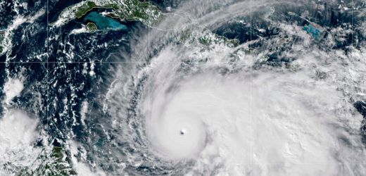 Hurrikan Melissa: Meteorologe Helge Tuschy erklärt, wie der Sturm so mächtig werden konnte