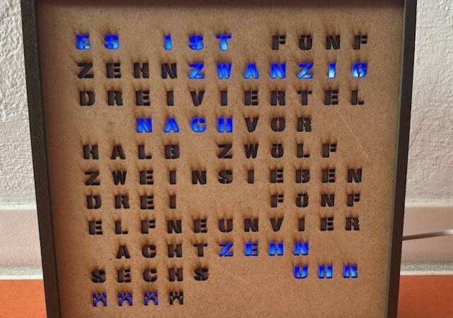 Zentralbibliothek Mönchengladbach: Workshop – eine eigene Uhr bauen