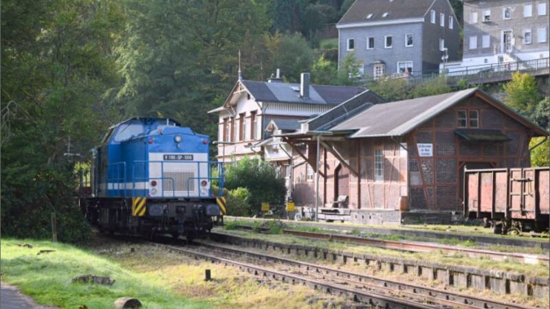 Bahnstrecke zwischen Radevormwald und Wuppertal: Wann fahren die Züge auch nach Rade?