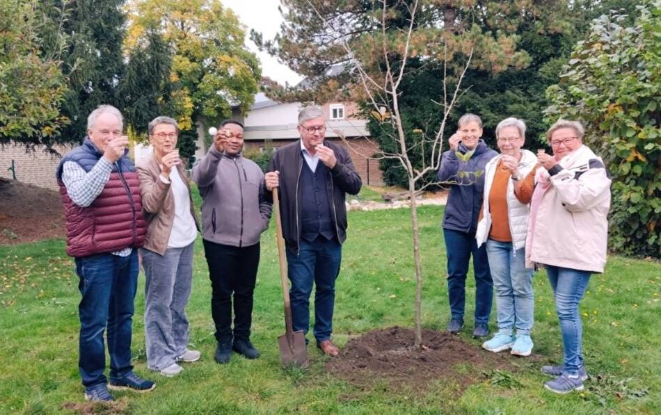 #baumpflanzchallenge in Schwalmtal und Niederkrüchten: Bäume pflanzen für Klima und Gemeinschaft