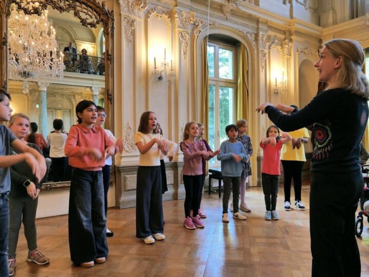 Benefizkonzert in Leverkusen: Kiwanis Club unterstützt Musikschule mit Erlös