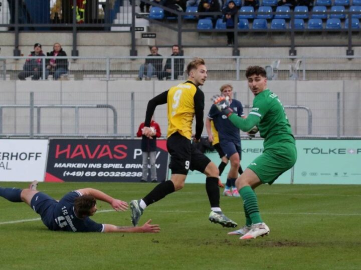 Kantersieg gegen den 1. FC Monheim: Doppelpacker Reck und Benktib – KFC Uerdingen siegt 5:2 und springt auf Platz zwei