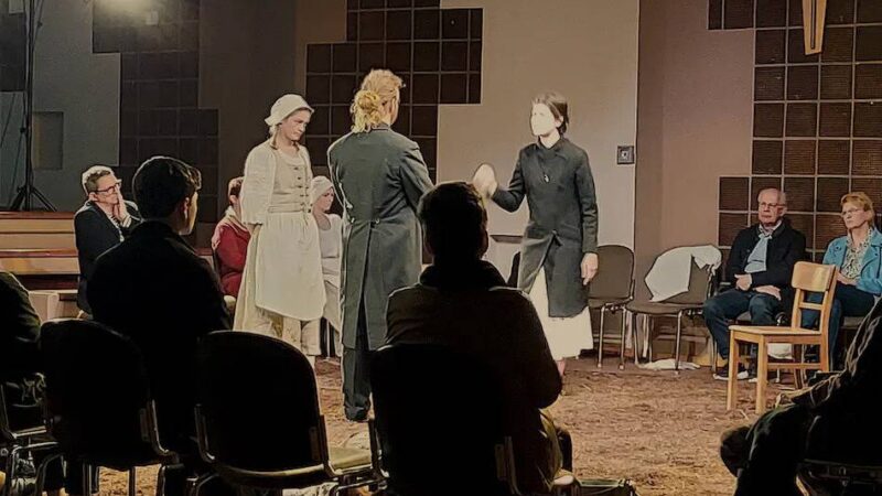 Kultur in Ratingen: „Hexenjagd“ kehrt auf die Bühne zurück