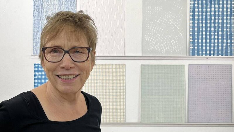 Kunst in Düsseldorf : Pipette statt Pinsel – zwischen Malerei und Chemie