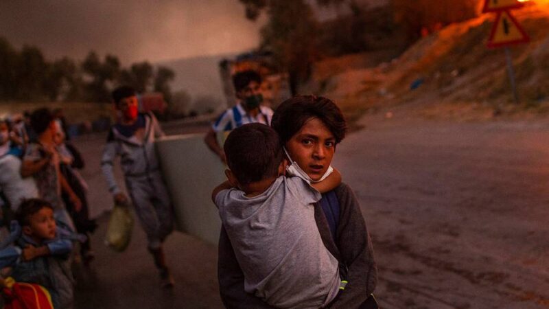 Beim „Kino der Vielfalt“ arbeiten Caritas und Weltspiegel Mettmann eng zusammen: Eindringliche Film-Doku über das Flüchtlings-Camp Moria