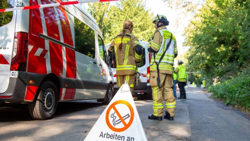 Vorfall bei Straßenarbeiten: Gasleck – Zwei Wohnhäuser in Krefeld wurden evakuiert