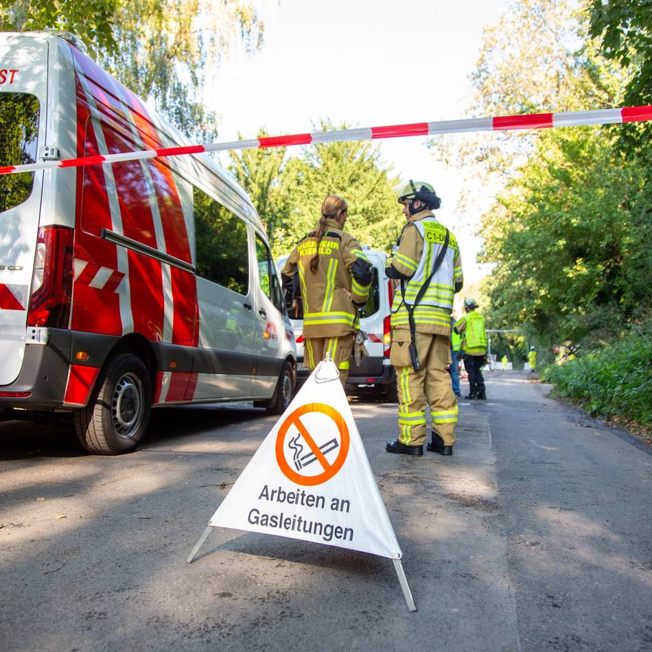 Vorfall bei Straßenarbeiten: Gasleck – Zwei Wohnhäuser in Krefeld wurden evakuiert