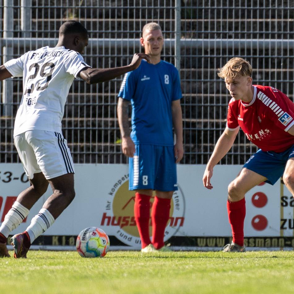 Schlusslicht spielt beim SV Sonsbeck: Frederik Meurs wird beim Krisengipfel keine Last mehr für den 1. FC Kleve sein