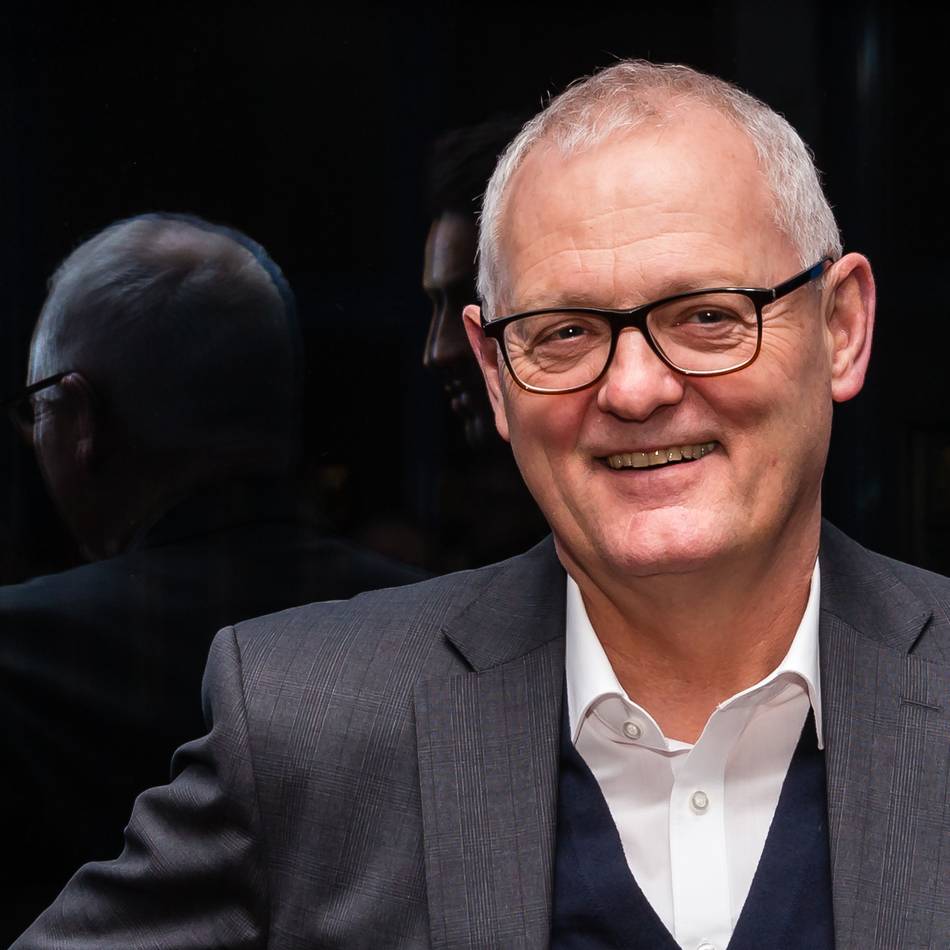 Neuss trauert um Christoph Buchbender: Abschied von „Mr. RheinLand“
