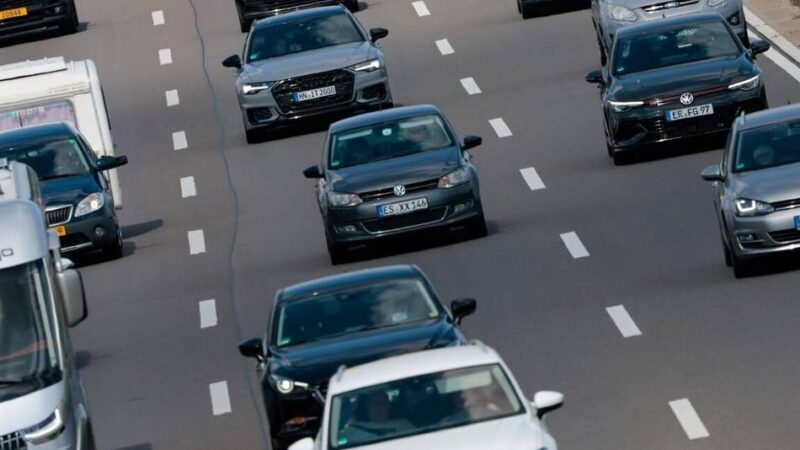 Freitag beginnen die Herbstferien: Voller Verkehr Richtung Niederlande erwartet