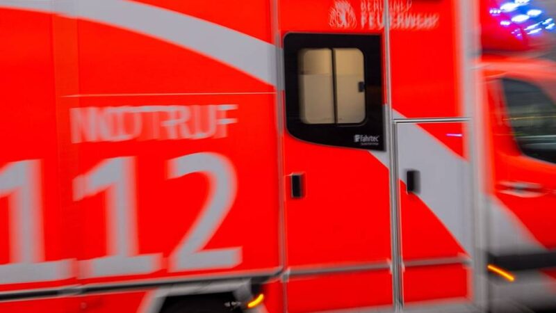 Einsatz in Langenfeld: Hildener Motorradfahrer (64) bei Unfall schwer verletzt