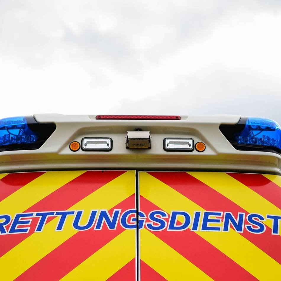 Millionen-Verluste für Stadt Leverkusen: Grüne fordern Sondersitzung zu Rettungsdienstgebühren