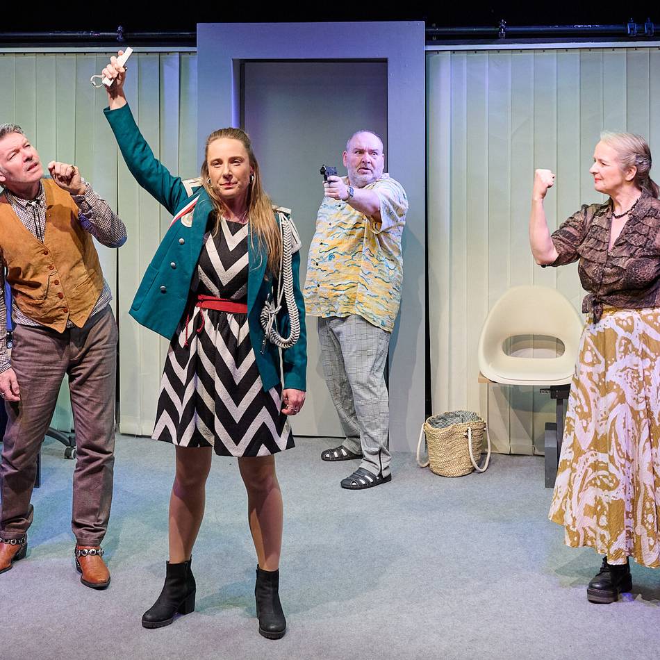 Theater am Schlachthof in Neuss: „Jeeps“ – eine Erbrechtsreform der besonderen Art