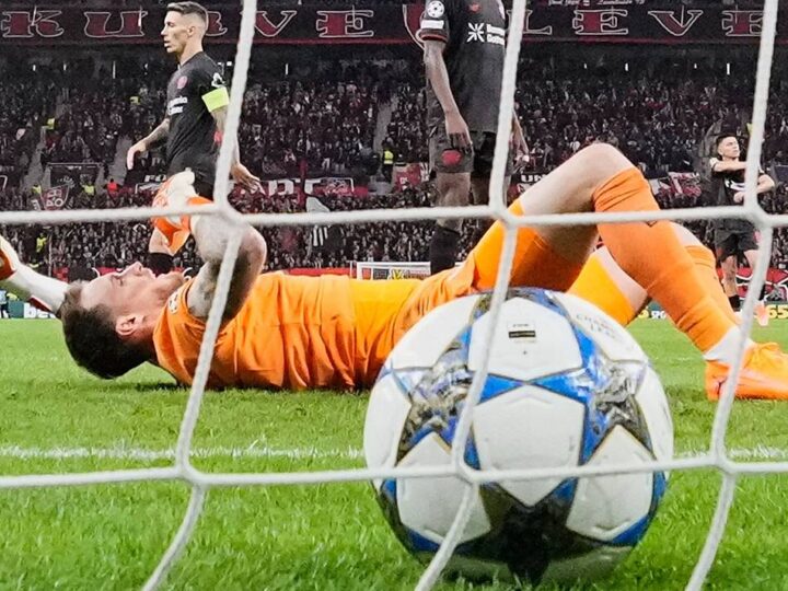 Bayers Nummer eins: Flekken muss sich der Konkurrenz stellen