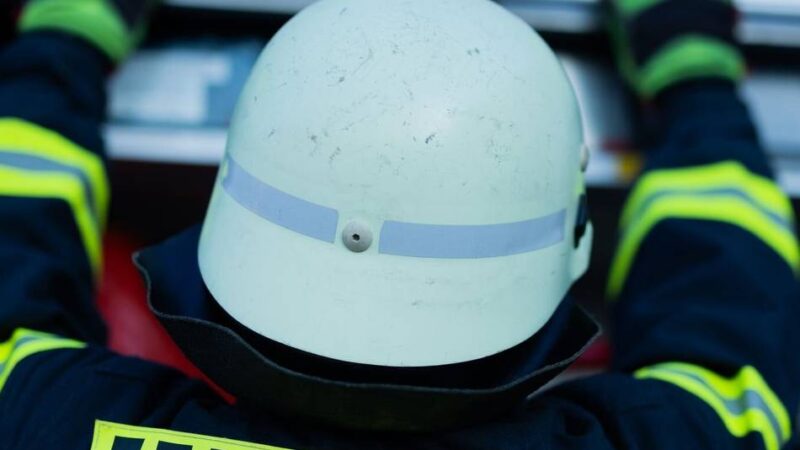 Einsatz in Leverkusen: Brand in Bürrig – zwei Menschen im Krankenhaus