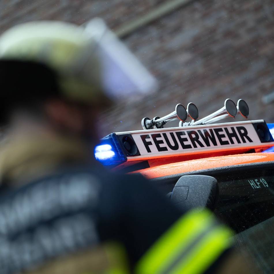38-Jähriger steht jetzt vor Gericht: Mann zündet Brandsatz in Mehrfamilienhaus in Kevelaer