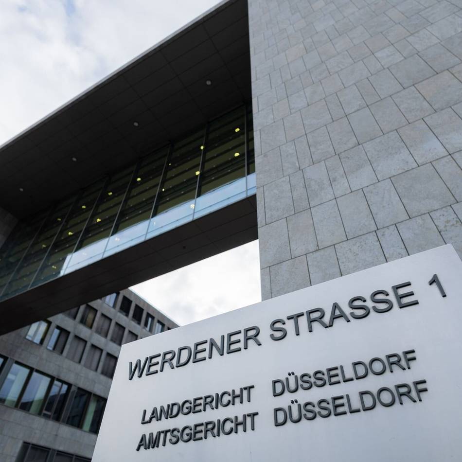 Prozess vor dem Landgericht Düsseldorf: Düsseldorfer soll Bekannte um fast eine Million Euro betrogen haben