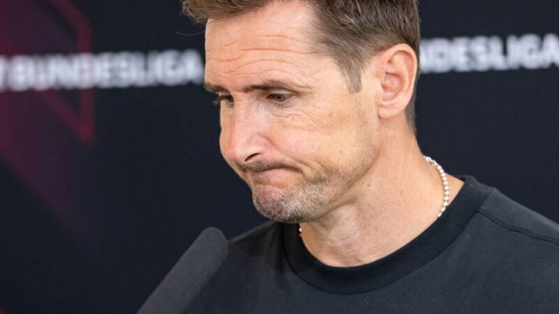 „Klar, dass der Trainer infrage gestellt wird“: Endspiel gegen Fortuna – Weltmeister Klose in Nürnberg unter großem Druck