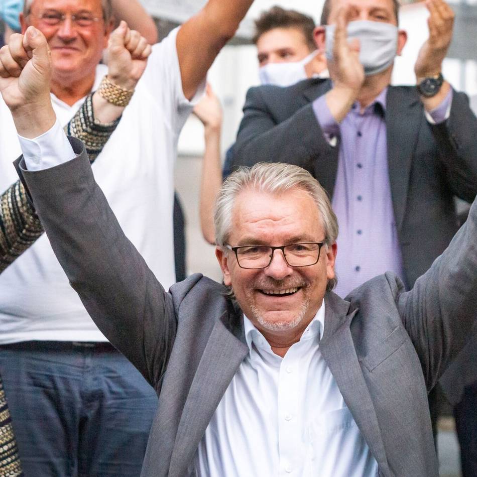 Wahlkrimi um Marc Buchholz in Mülheim: Ex-Sozialdezernent aus Kevelaer bleibt doch Oberbürgermeister