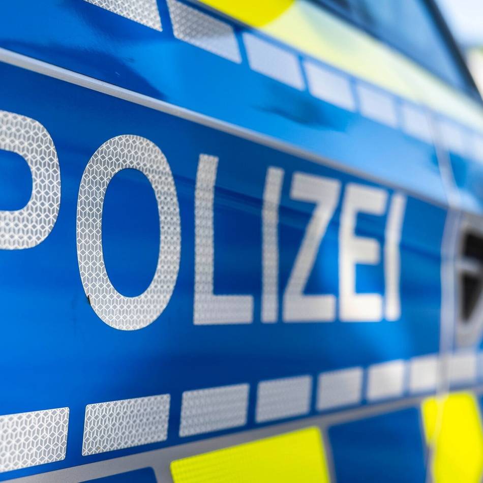 Auf Spielplatz an der Vorster Straße: Kripo ermittelt nach Böller-Wurf in Kempen