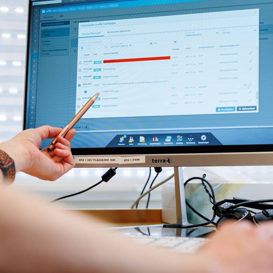 Elektronische Patientenakte in Neuss: „Ein Physiotherapeut muss nicht wissen, dass sein Patient Depressionen hat“
