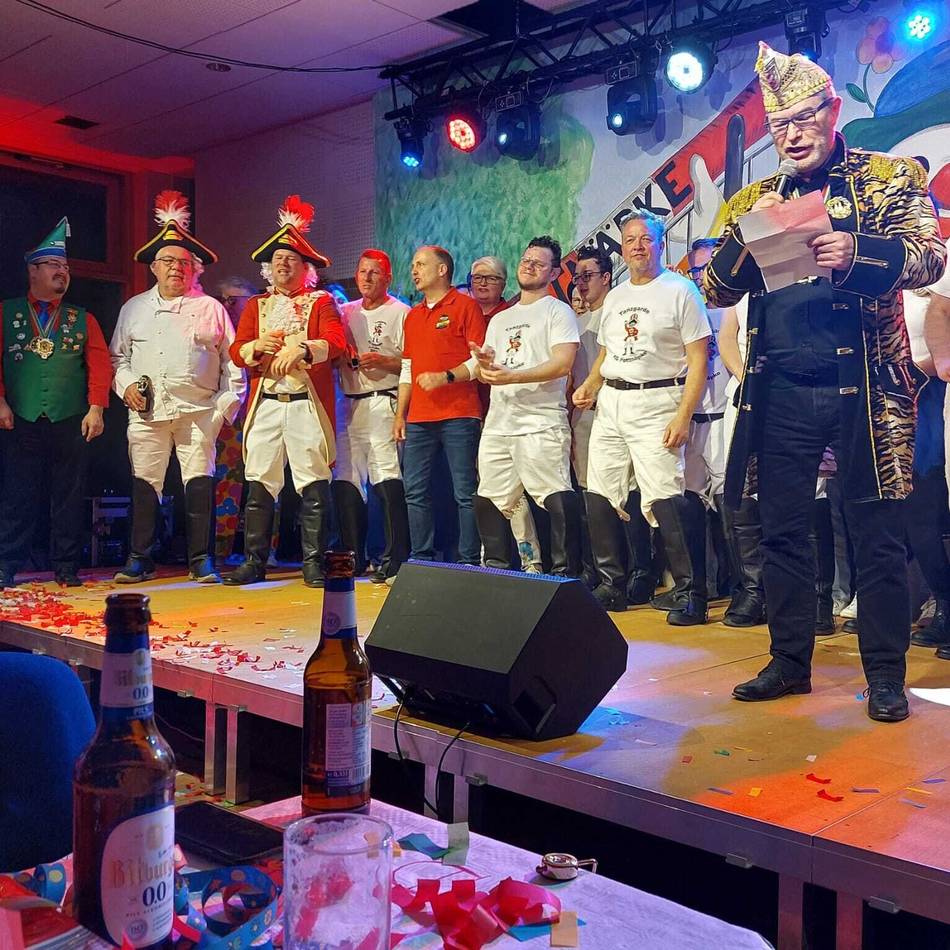 Karneval in Meerbusch: KG Fettnäpke spendet Einnahmen für den guten Zweck