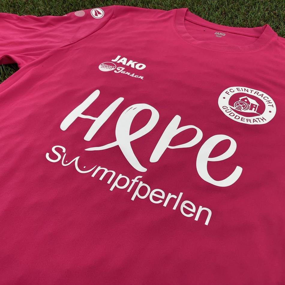 Kampagne für Brustkrebs-Aufklärung: Nach Vorbild der NFL und DEL – Eintracht Güdderath unterstützt den „Pinktober“