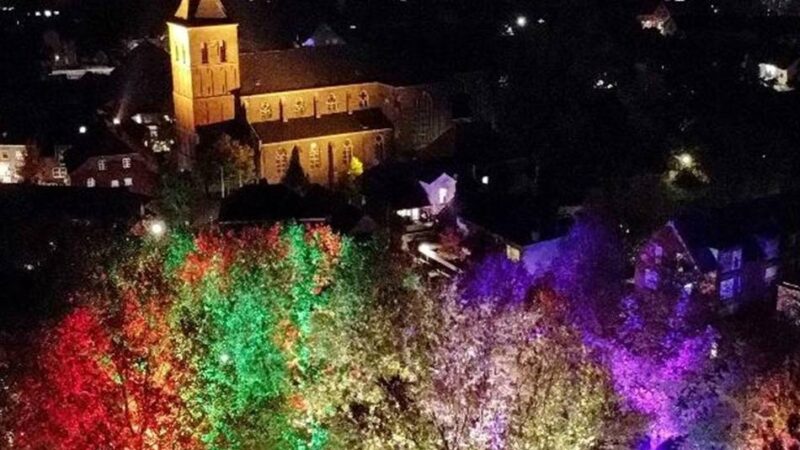 Herbstleuchten im Bürgerpark: Winnekendonk erstrahlt in besonderem Licht