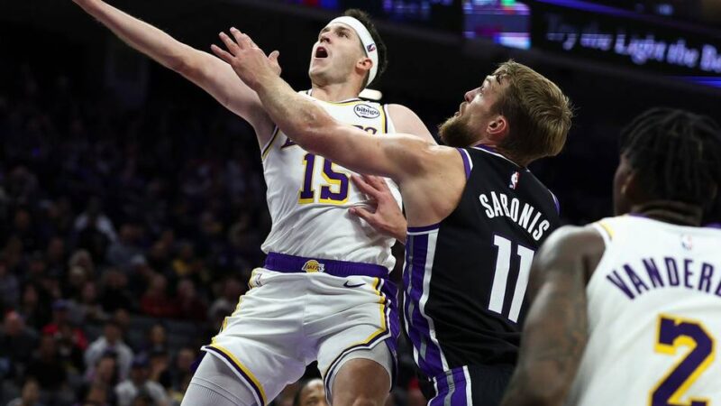 NBA: Reaves überragt bei Lakers-Sieg gegen Schröders Kings