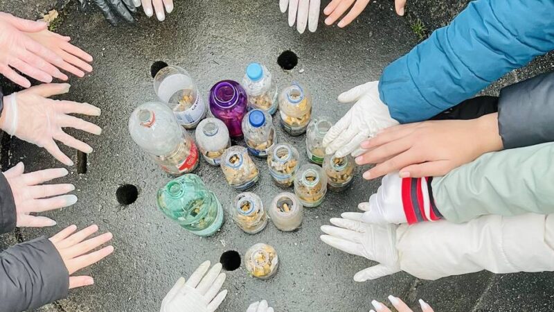 Aktion „Fill the bottle“ im Kreis Viersen: Schüler können mit Kippen Geld für die Klassenkasse gewinnen