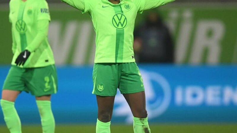 SGE im Europa-Cup-Achtelfinale: Wolfsburgs Fußballerinnen feiern Last-Minute-Sieg in der Champions League